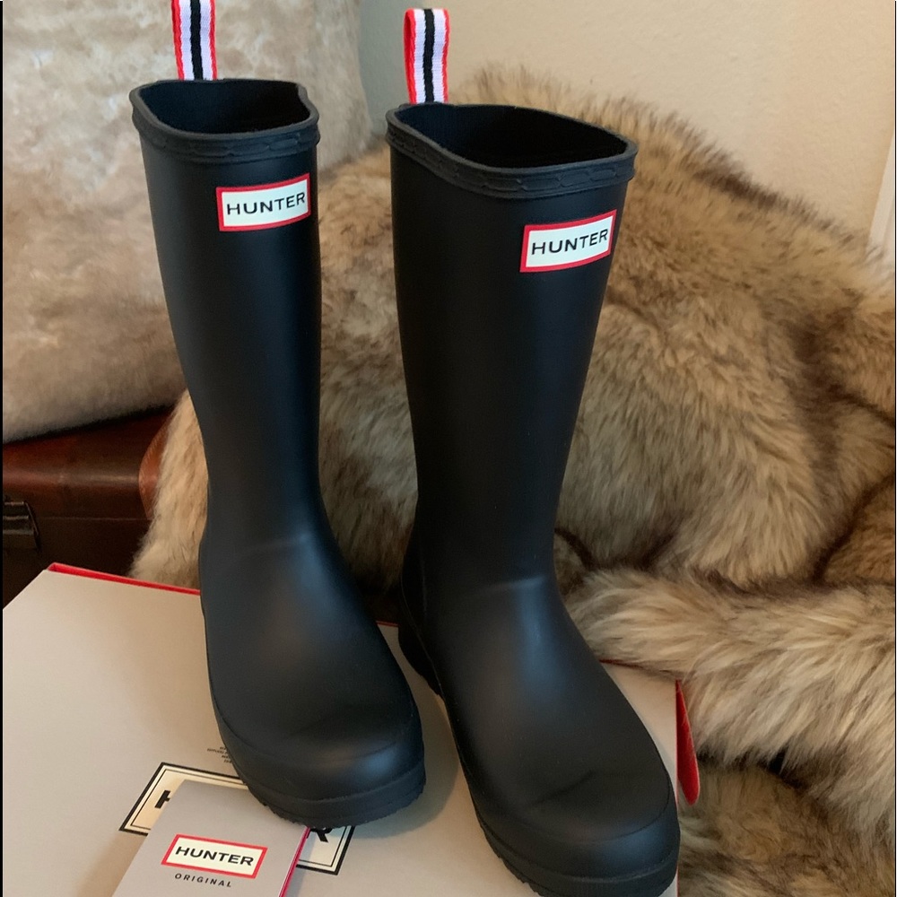 New with tags Hunter rain boot.